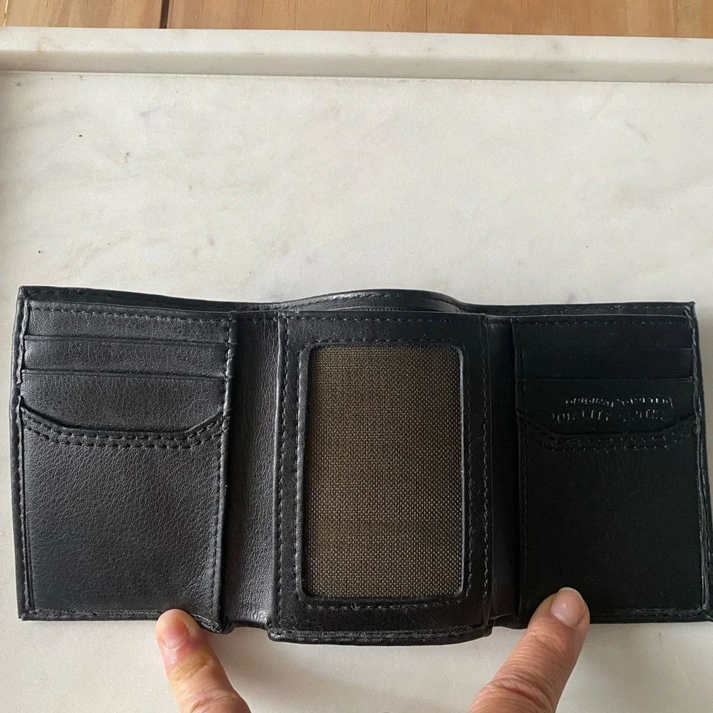 Levi's® Trifold With Zipper Mens Classic TriFold Wallet Black Leather New